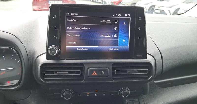 Toyota Proace City Verso cena 114900 przebieg: 30005, rok produkcji 2022 z Tarczyn małe 137